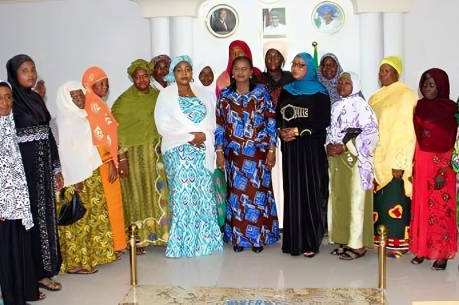 Families and mothers receiving essential care and food relief